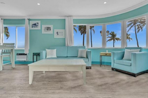 Panoramic beachfront Suite